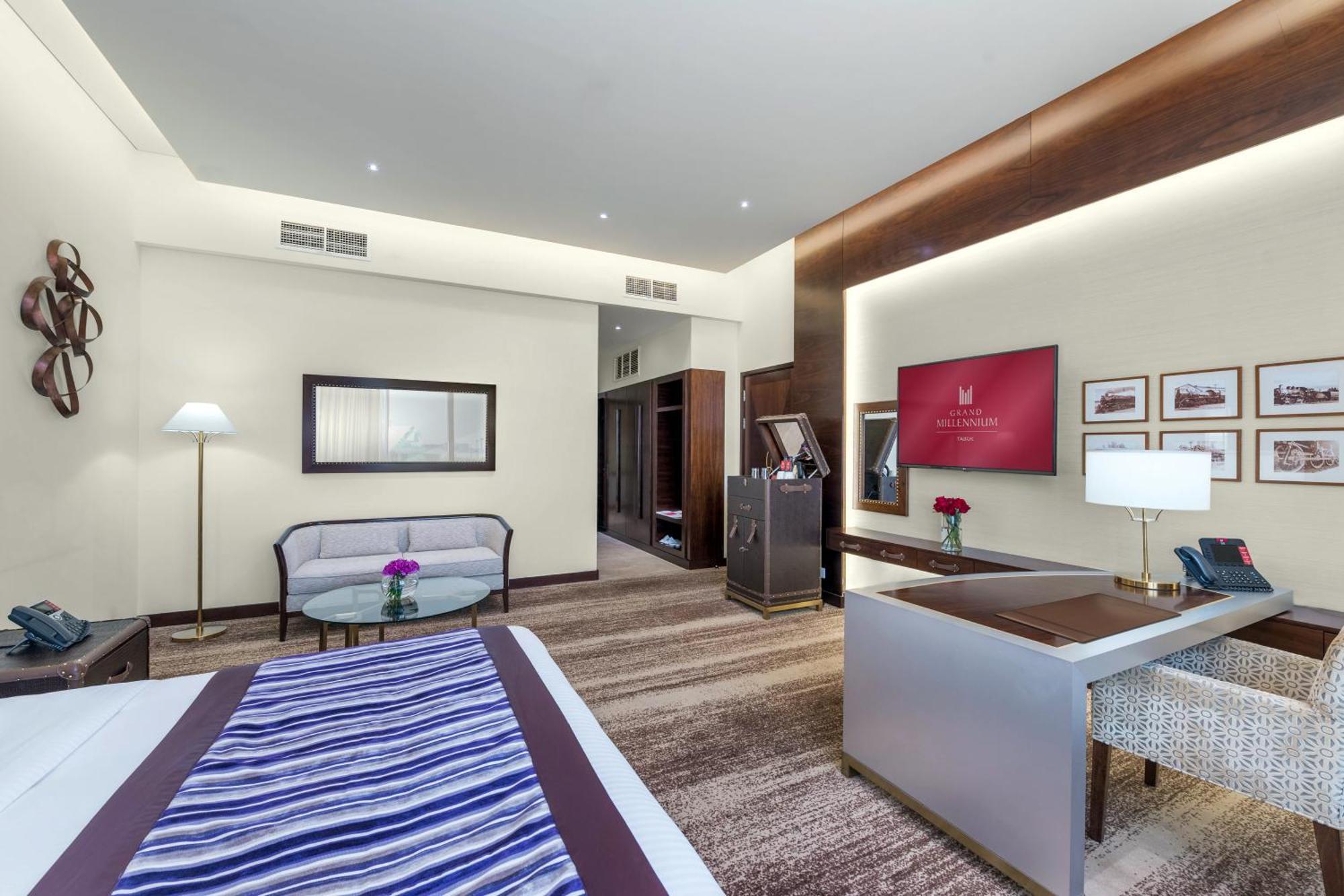 Hotel Grand Millennium Tabuk Exterior foto
