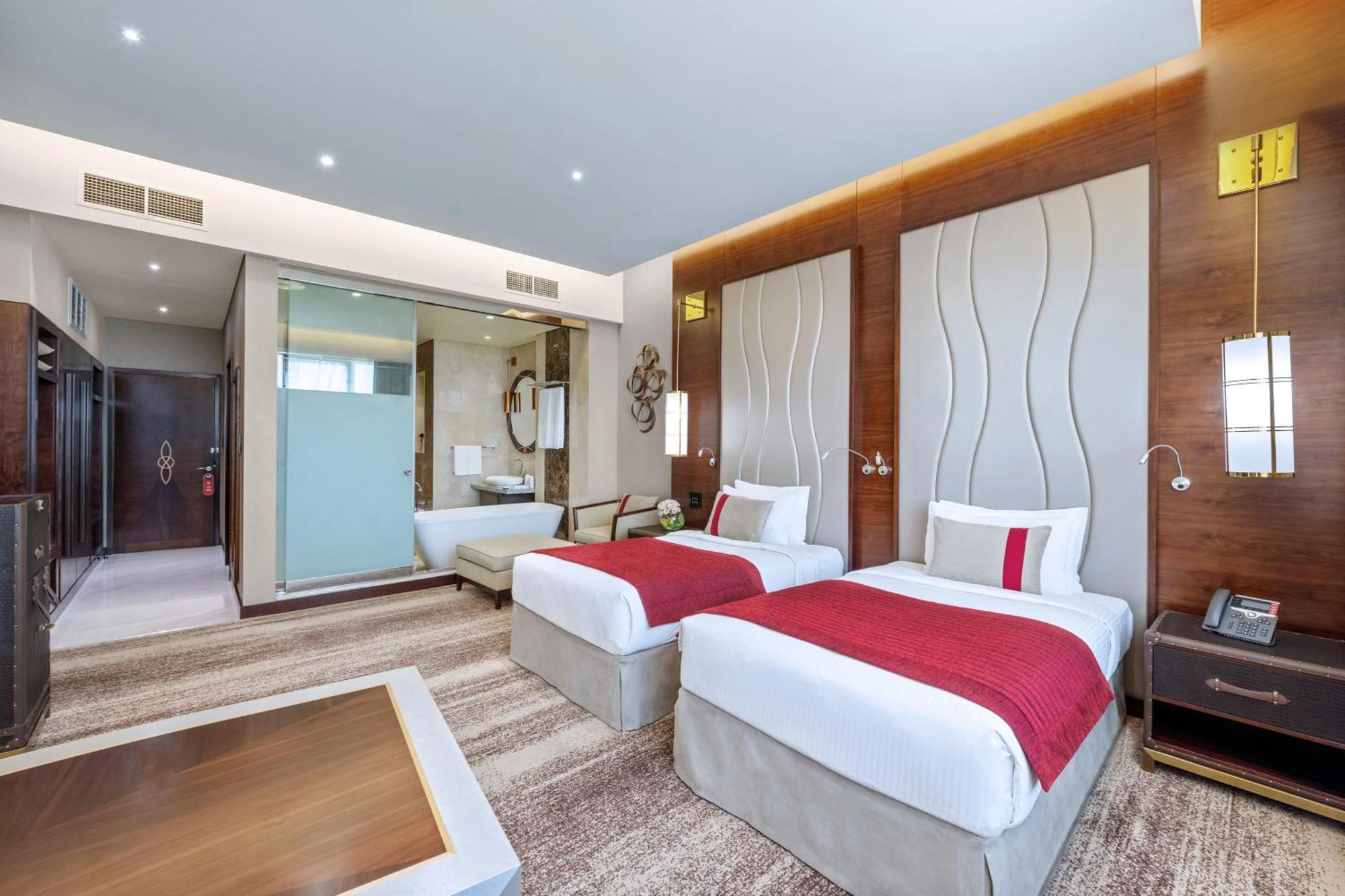 Hotel Grand Millennium Tabuk Exterior foto