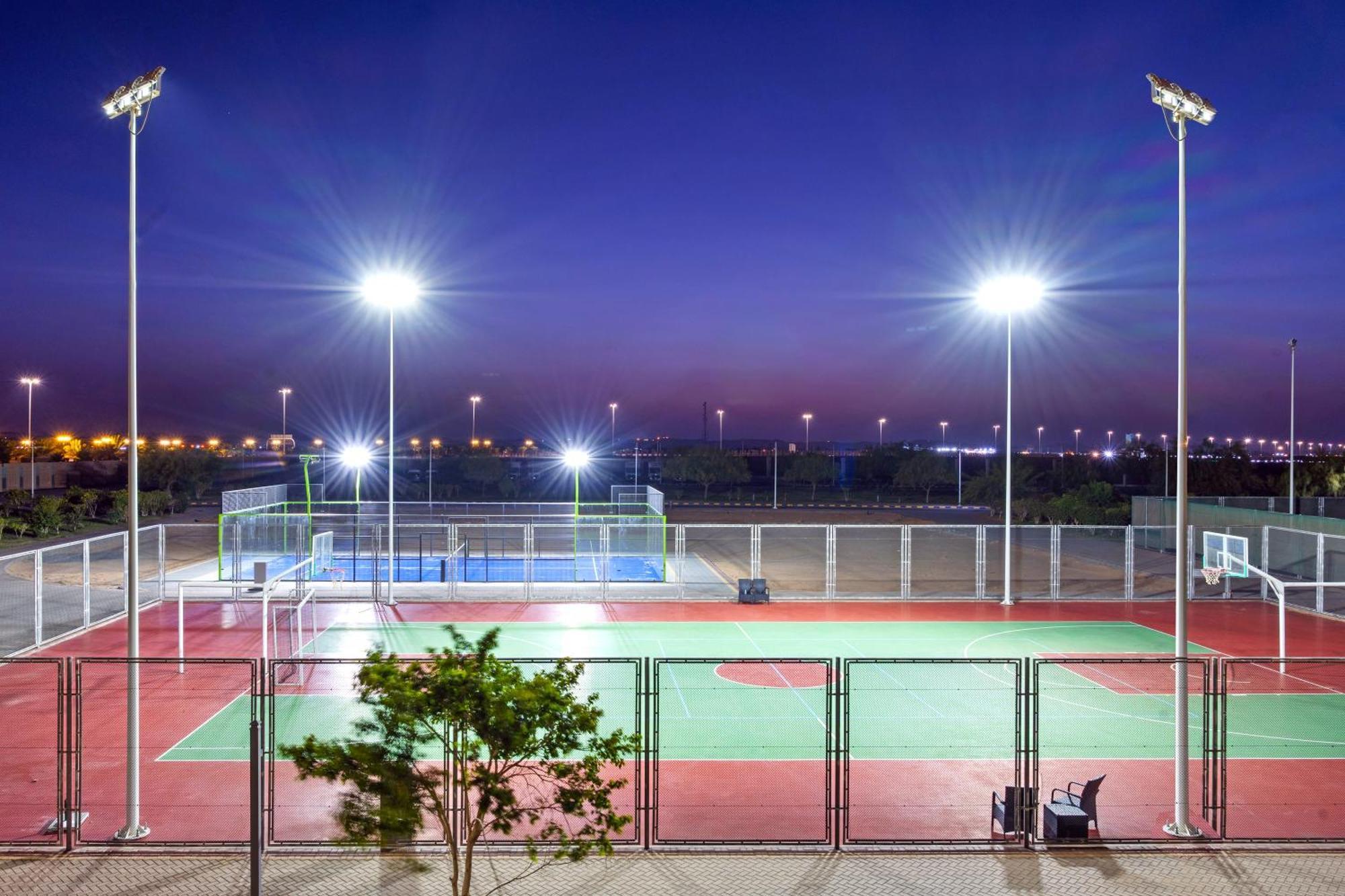 Hotel Grand Millennium Tabuk Exterior foto