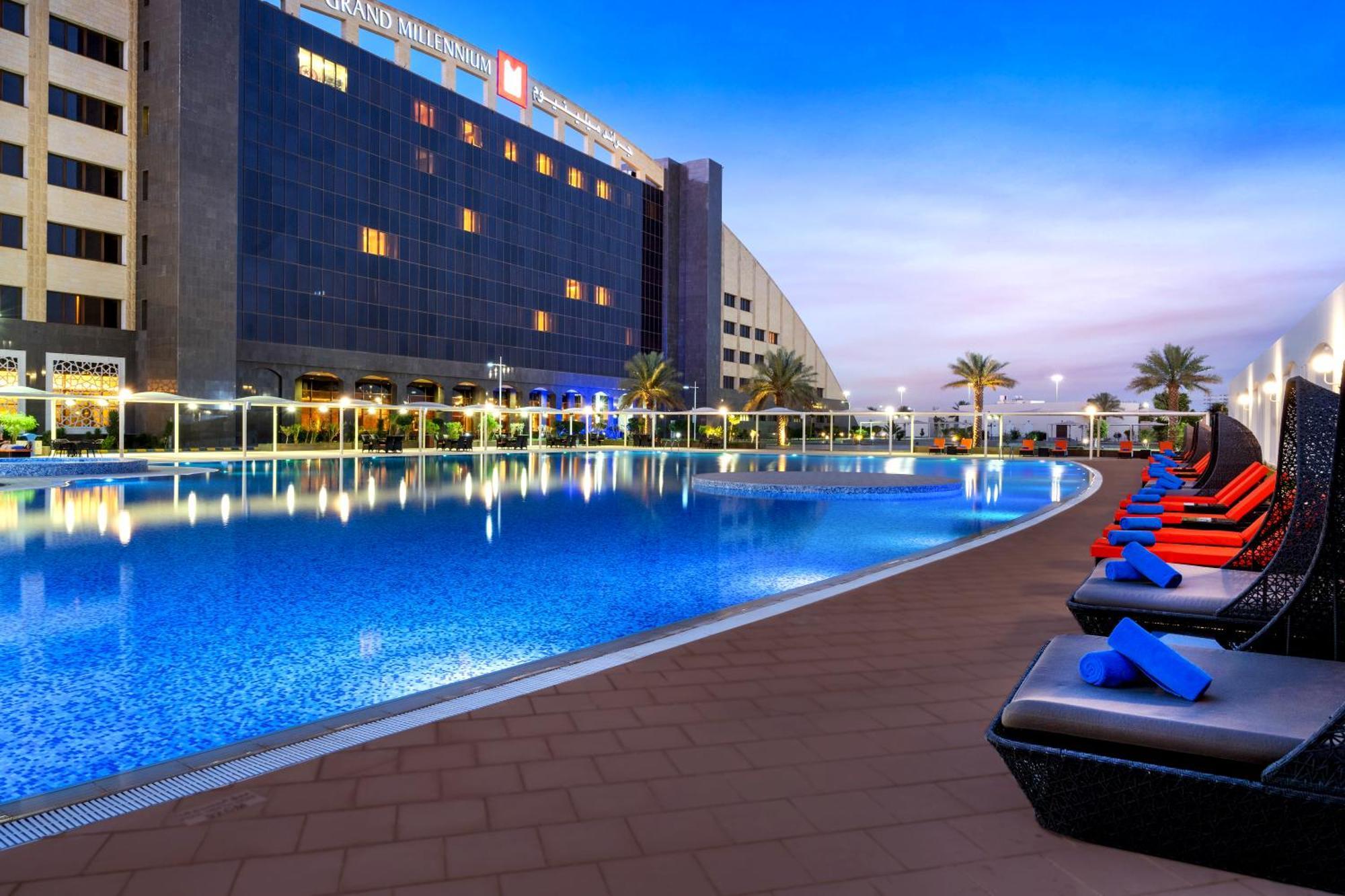 Hotel Grand Millennium Tabuk Exterior foto