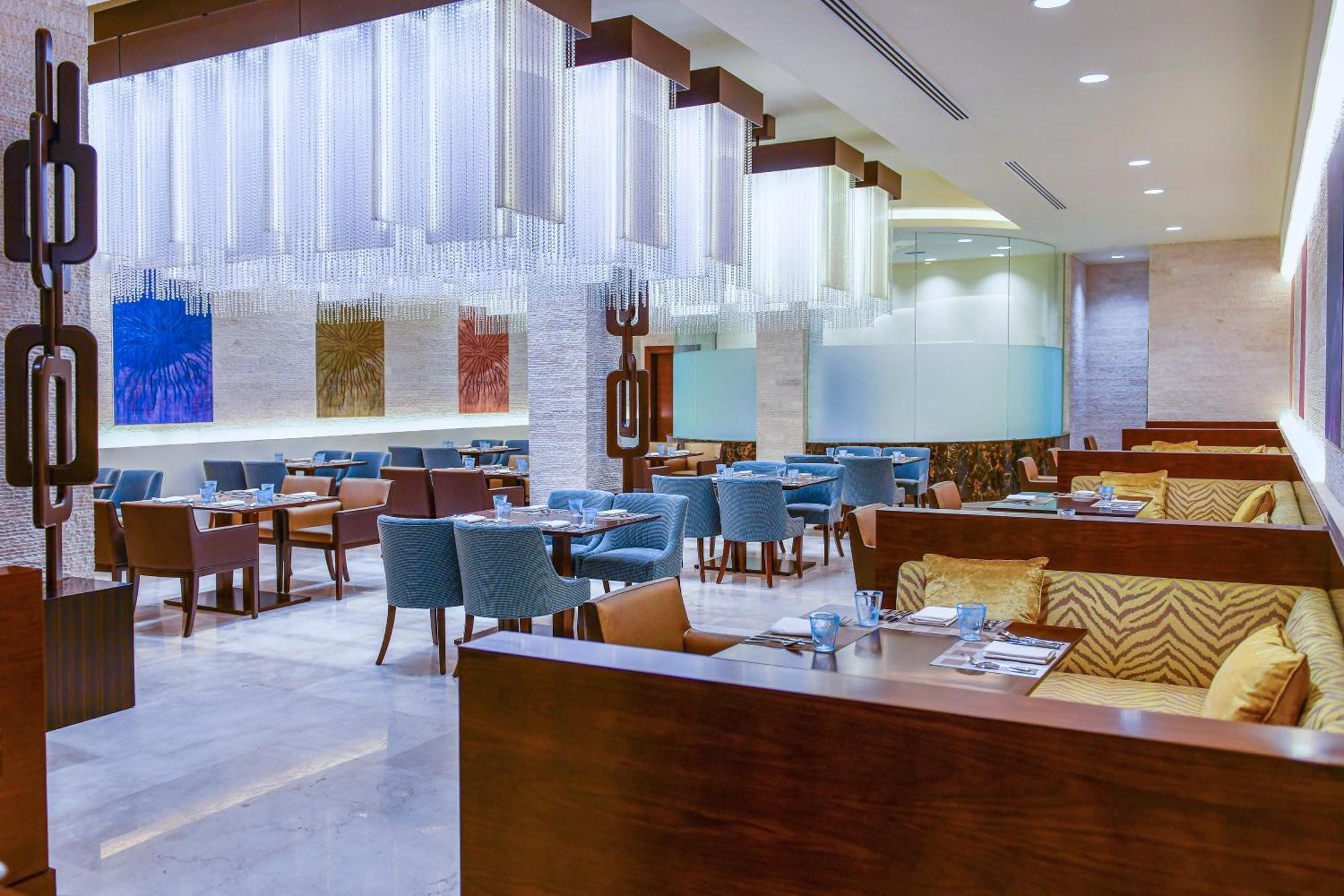 Hotel Grand Millennium Tabuk Exterior foto